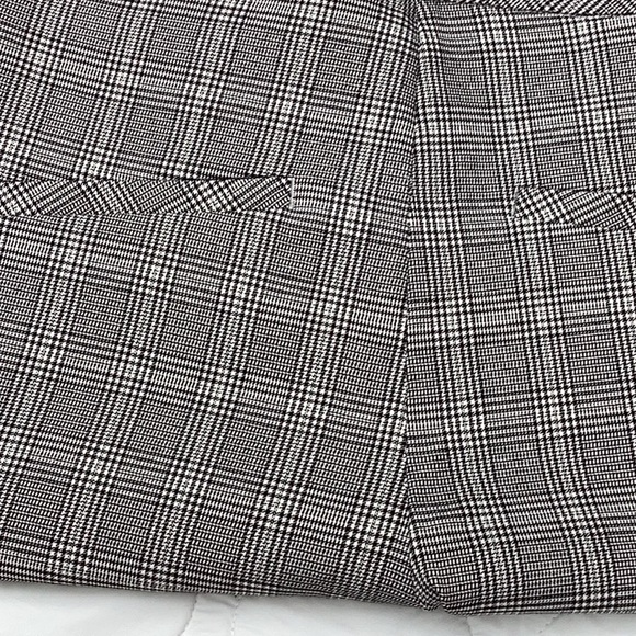 Camber and Grace slim leg, black and white checked pants. Size small. - Picture 9 of 15